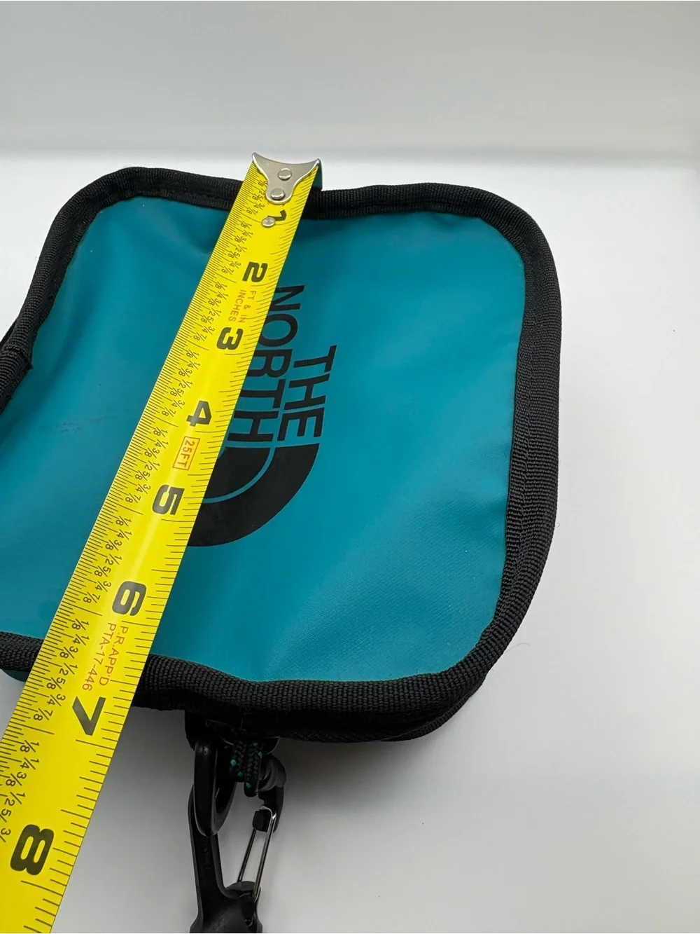 The North Face Explore Bardu II Crossbody Bag Banff  green and black logo